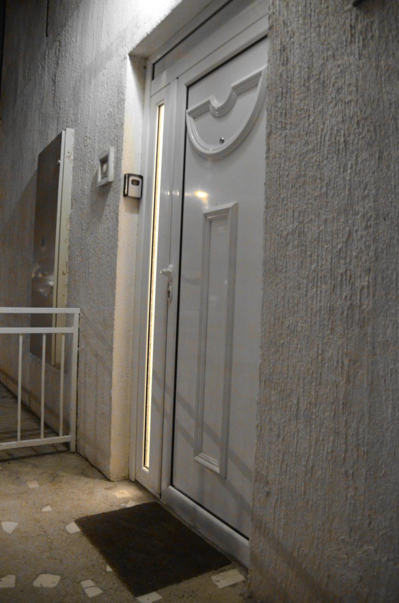 Appartement Cerak Lux à Belgrade Extérieur photo